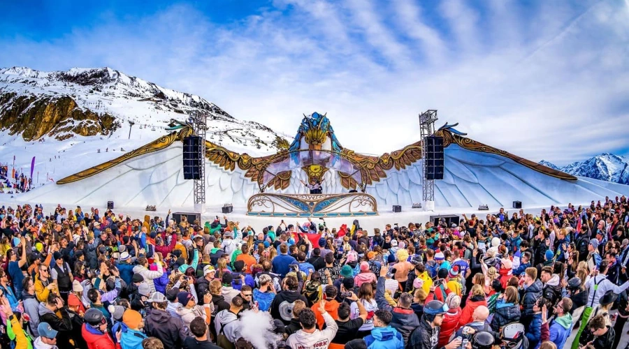 TomorrowLand Winter